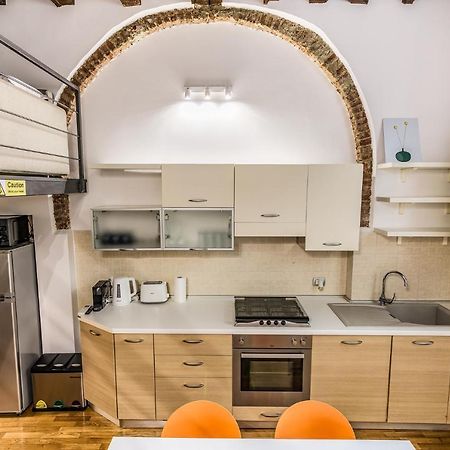 Ferrari Apartment Милано Екстериор снимка