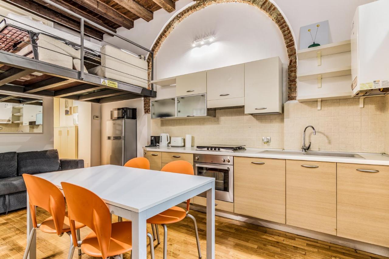 Ferrari Apartment Милано Екстериор снимка